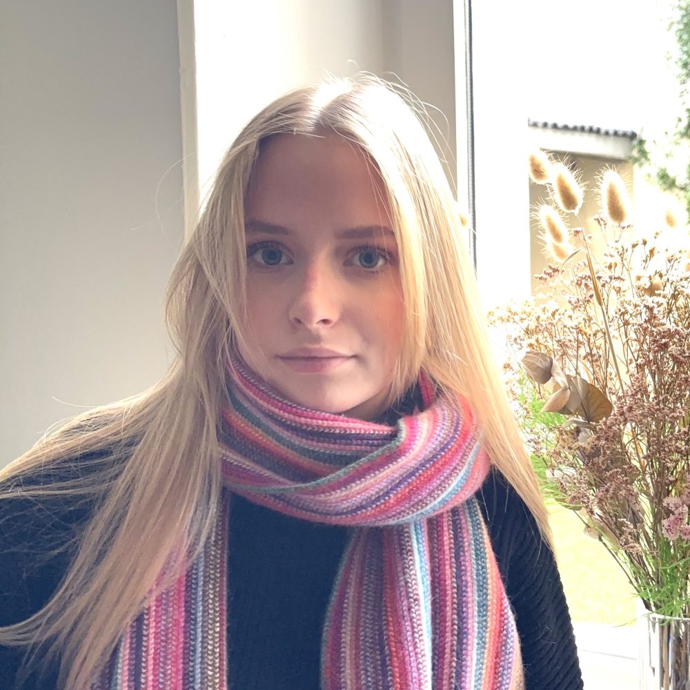 Écharpe rayée rose – Image 2